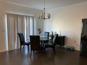 Queen Room Close To Tesla Plant, HWY 130